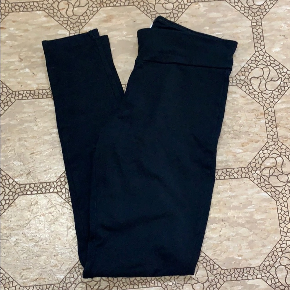2 pairs of Nordstrom Abound Black leggings Sz Med